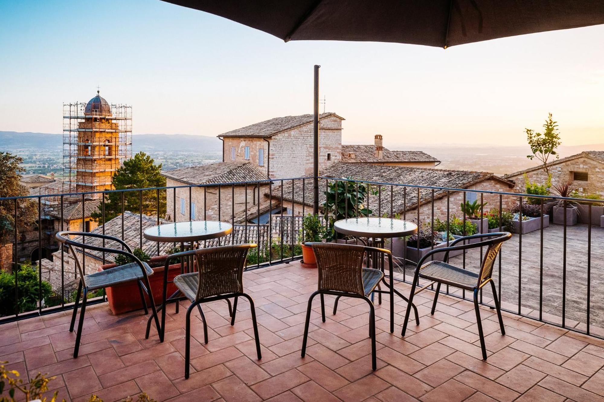 Roof Garden Rooms Assisi Exterior photo
