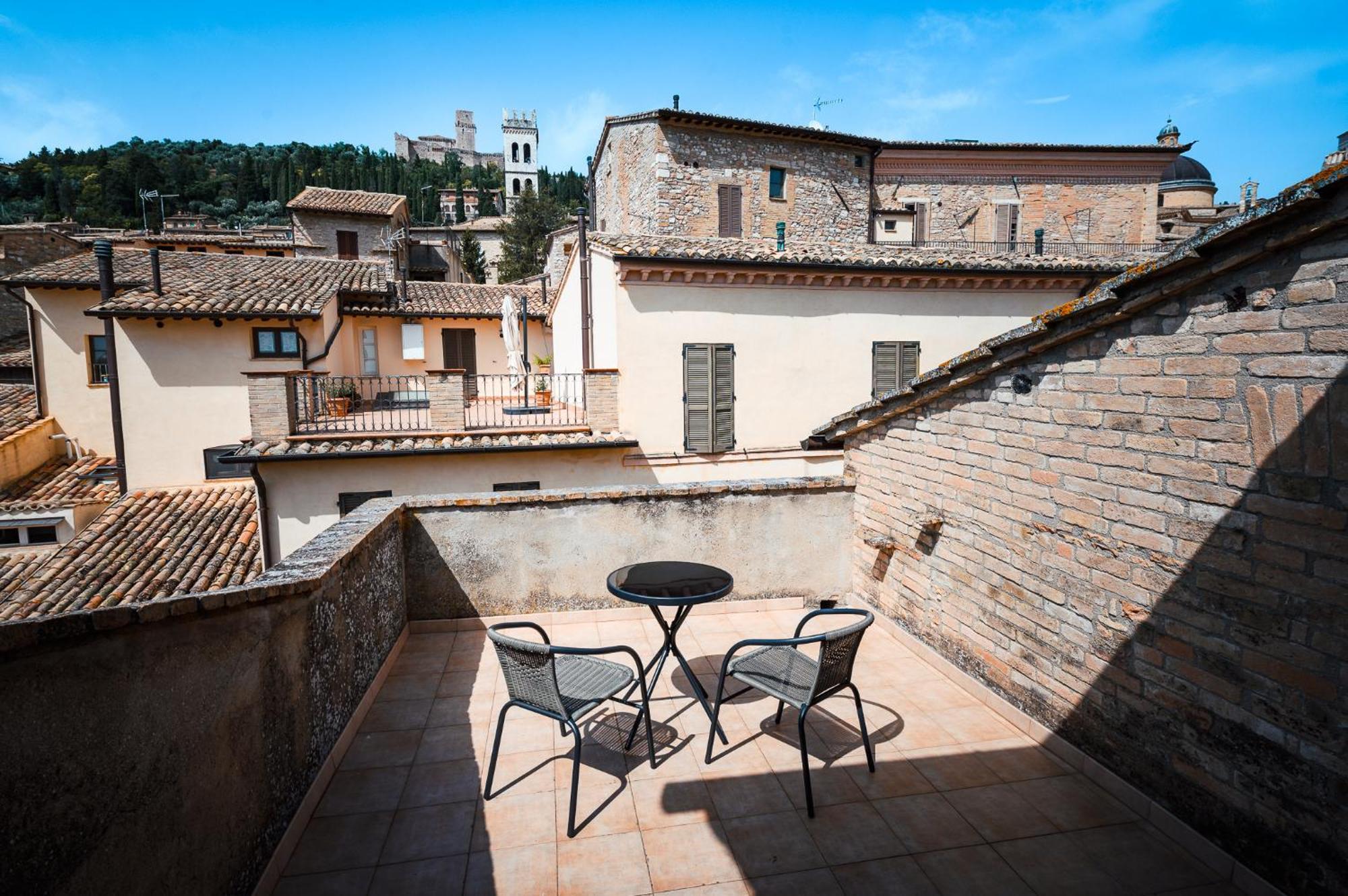 Roof Garden Rooms Assisi Exterior photo